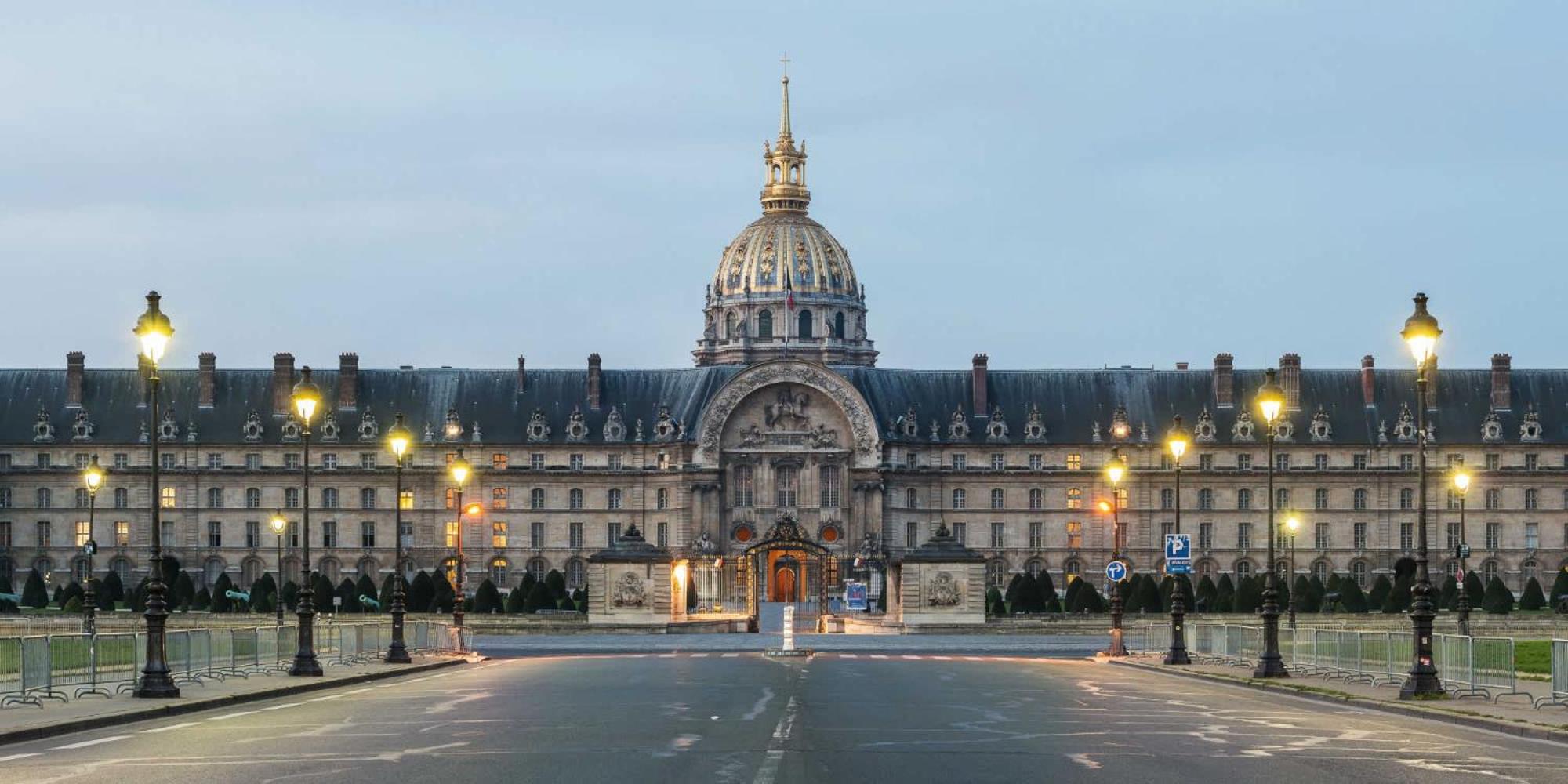 Eiffel Tower By Edelsam Apartment Paris Exterior photo