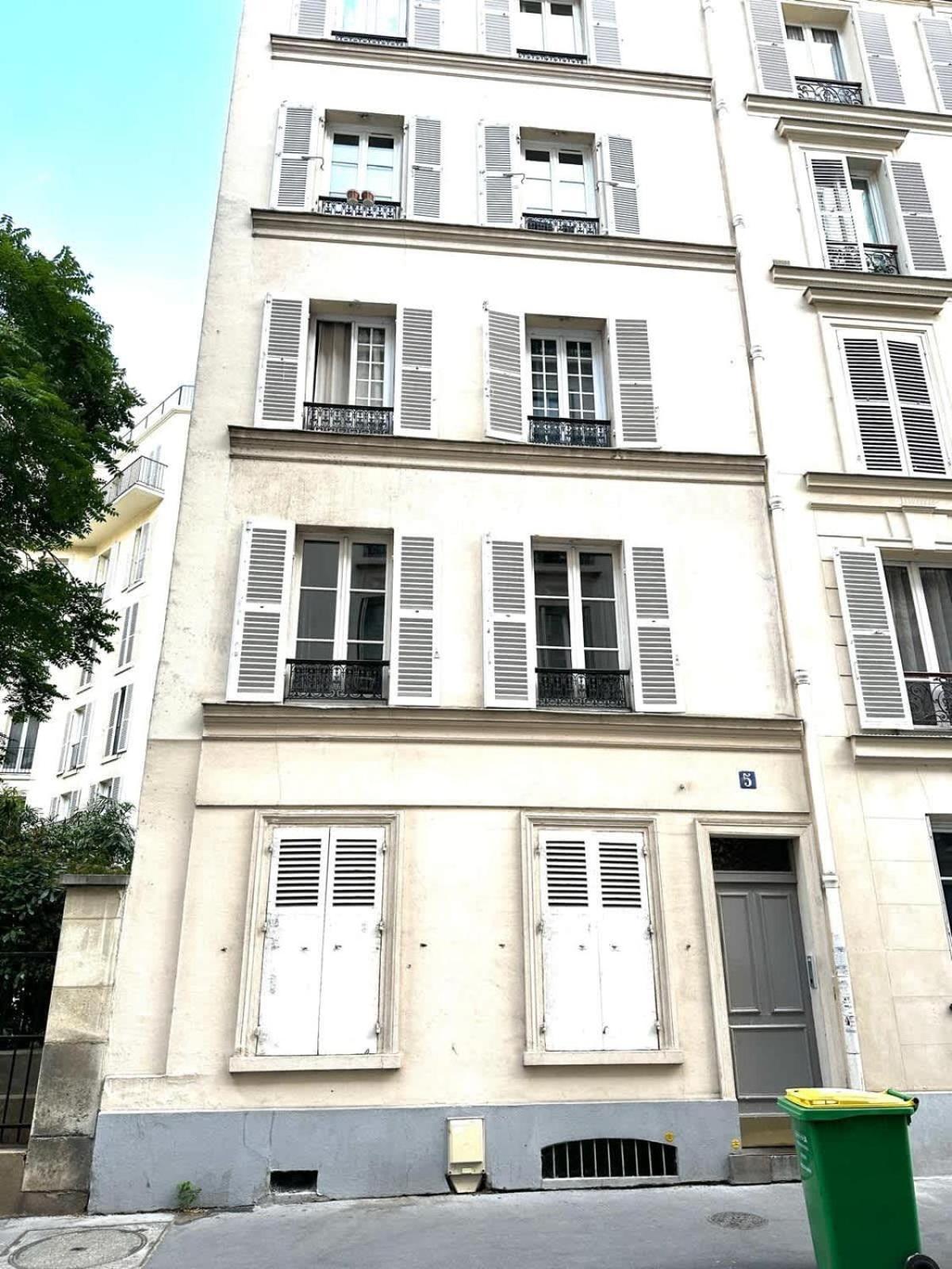 Eiffel Tower By Edelsam Apartment Paris Exterior photo